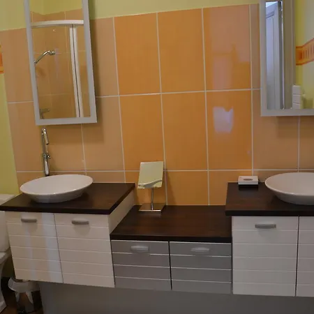 Bed and breakfast Maison D'hotes De La Dronne